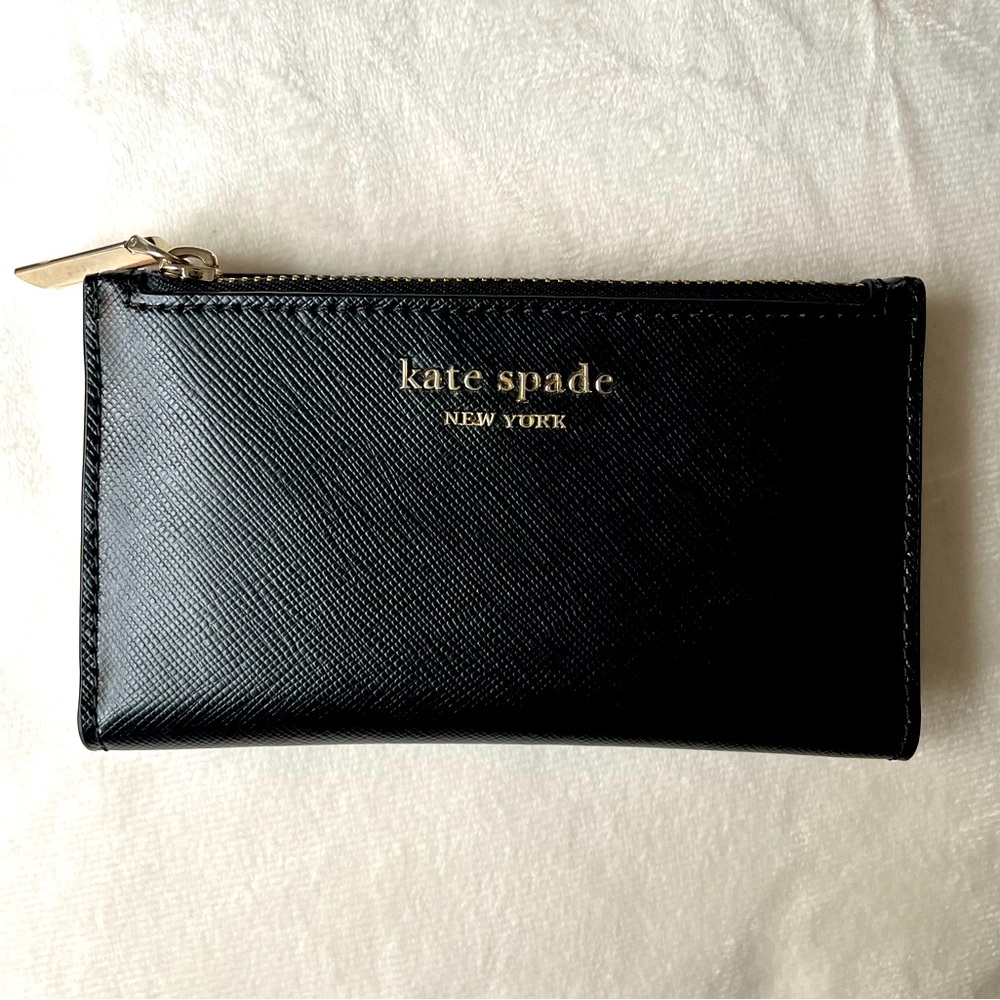 Kate Spade Spencer Small Bifold Wallet - Lightly Used